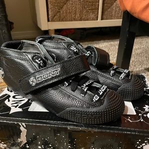 BRAND NEW Bont Hybrid Carbon Leather roller derby skate